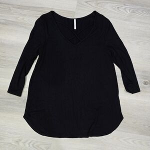 Lime n Chili Black Crisscross V-Neck Women's Tunic Top Size L